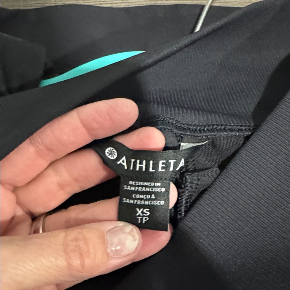 Athleta Venice high rise joggers - Picture 8 of 9